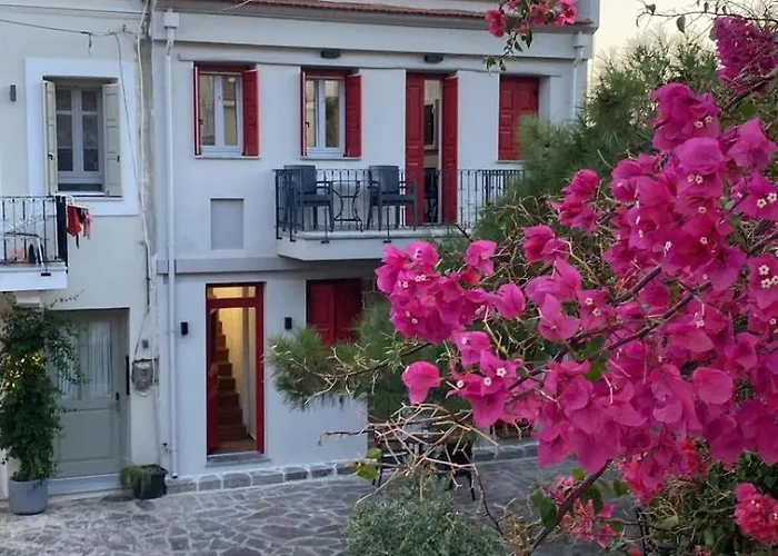 Rodonas-Apartments